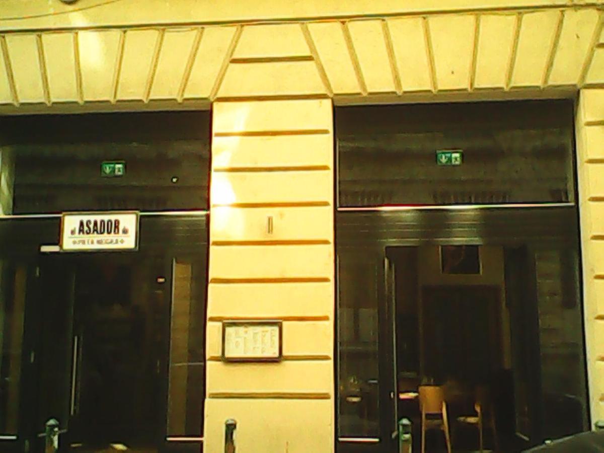 Operahouse Rooms Budapest Exterior photo